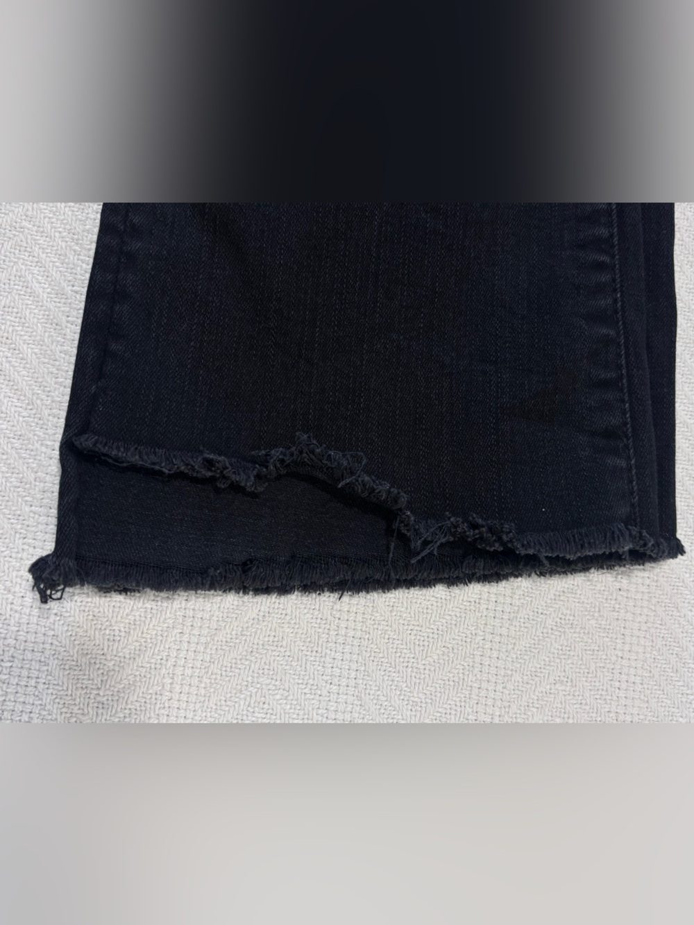 🖤🖤🖤MOTHER Black Ankle & Cropped Button-Front Pants - Picture 11 of 14